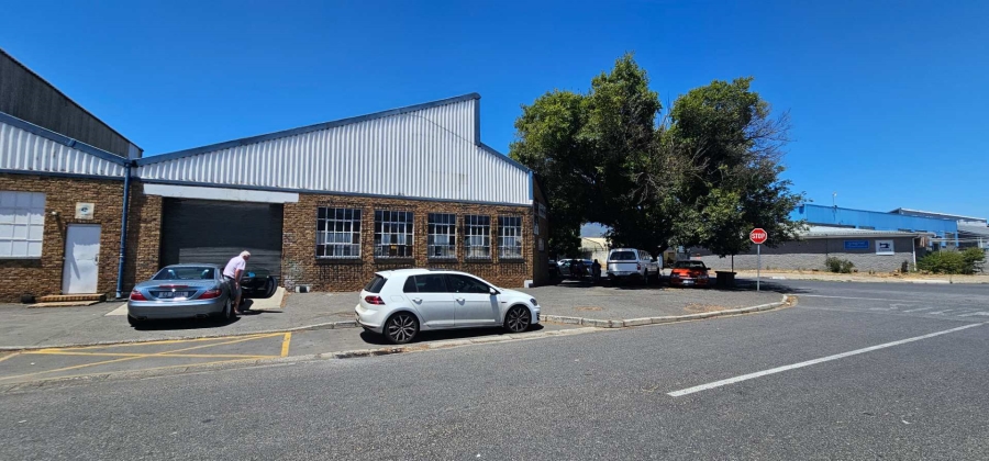 To Let commercial Property for Rent in Charleston Hill Western Cape